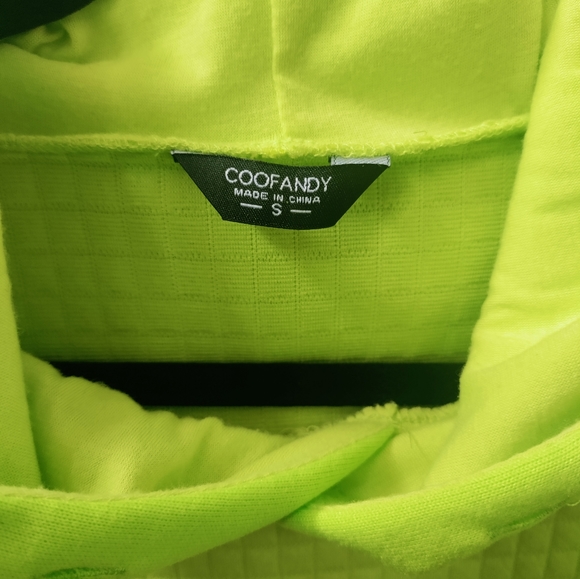 COOFANDY - Mens bright green, quilted pattern, pullover sweatshirt. Size-S - Picture 4 of 7